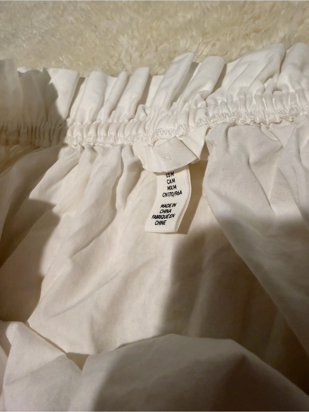 White Off-Shoulder Ruffle-Smock Blouse - Picture 4 of 4